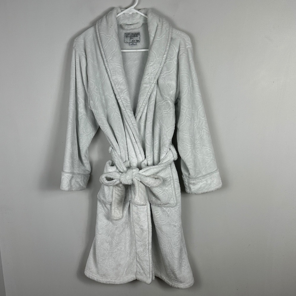 Daniel Buchler White Bathrobe Mens Size Small Robe‎ Belted Tie Waist Pockets